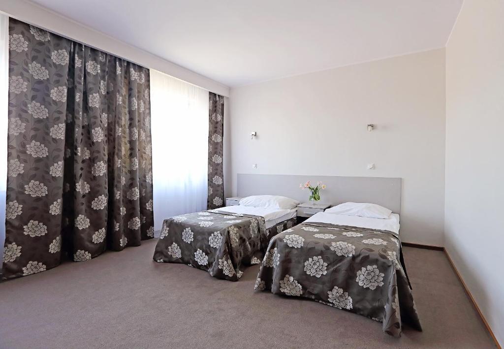 Hotel Бжоза Стая снимка